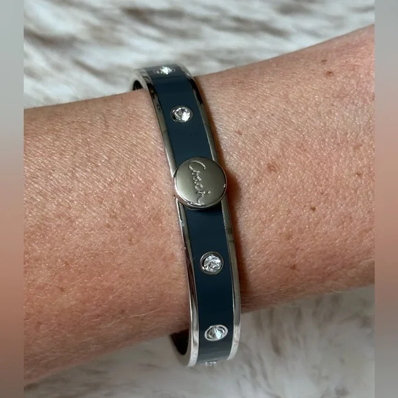 Coach hinged bracelet - Picture 5 of 5